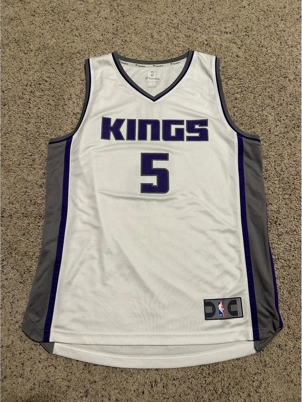 Sacramento Kings De'Aaron Fox #5 NBA Fanatics Basketball Jersey Size Large